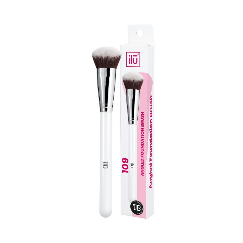 ilū 109 Angled Foundation Brush