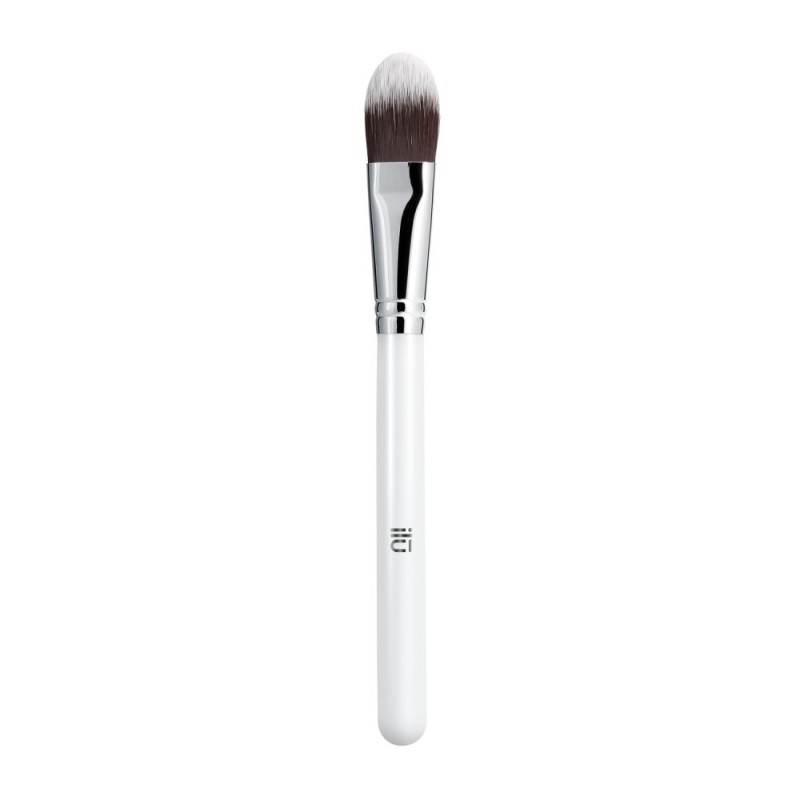ilū 113 Flat Foundation Brush